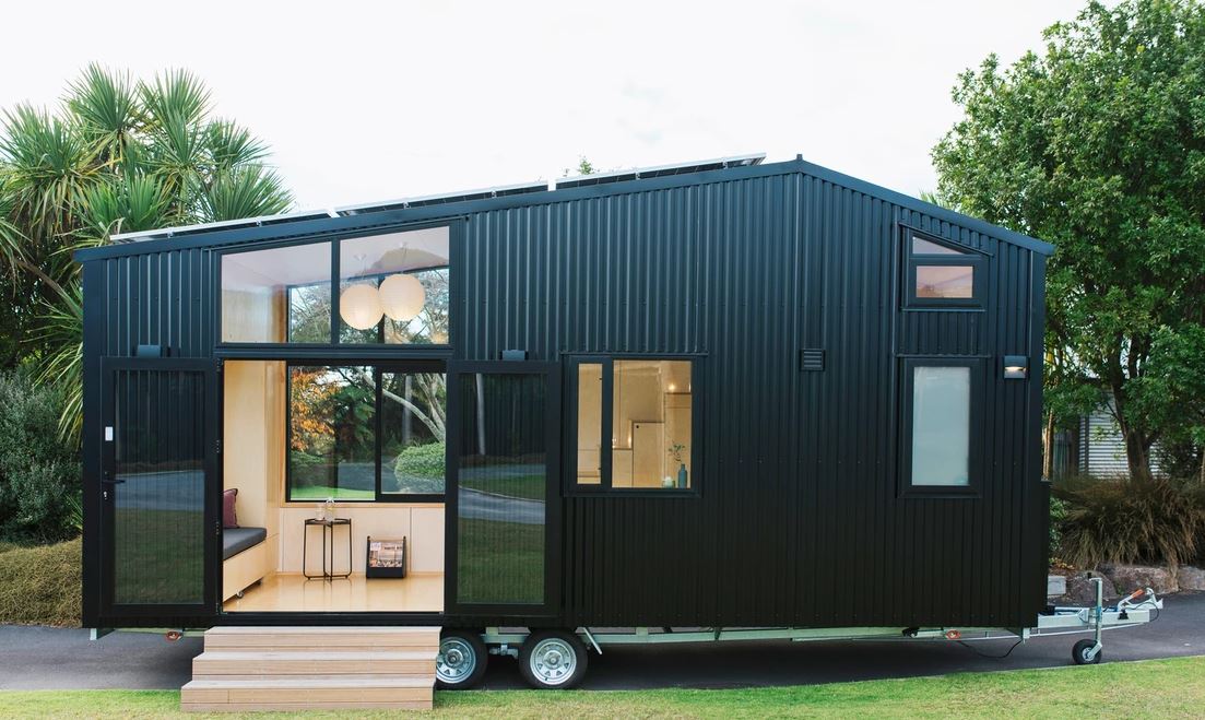 Off-grid tiny house