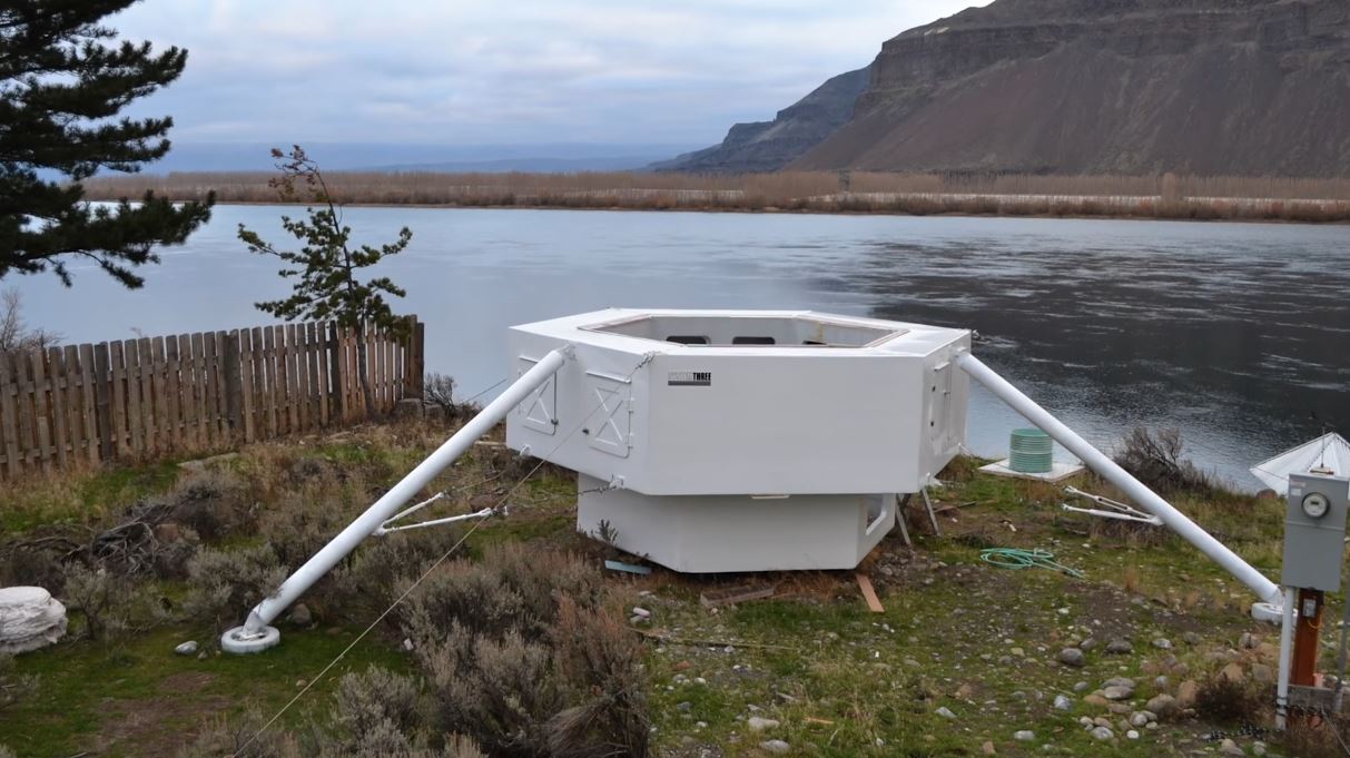 Lunar Lander Tiny House