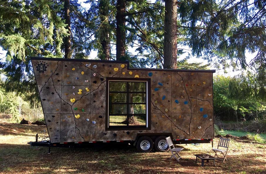 Unique Tiny House on wheels