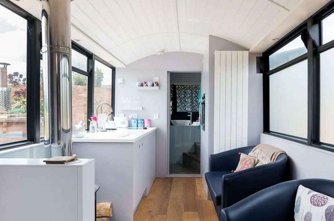 Converted Bus Scotland Airbnb