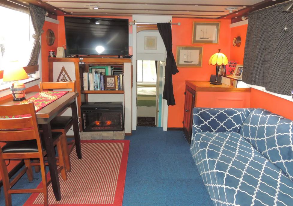 Houseboat Airbnb Richmond