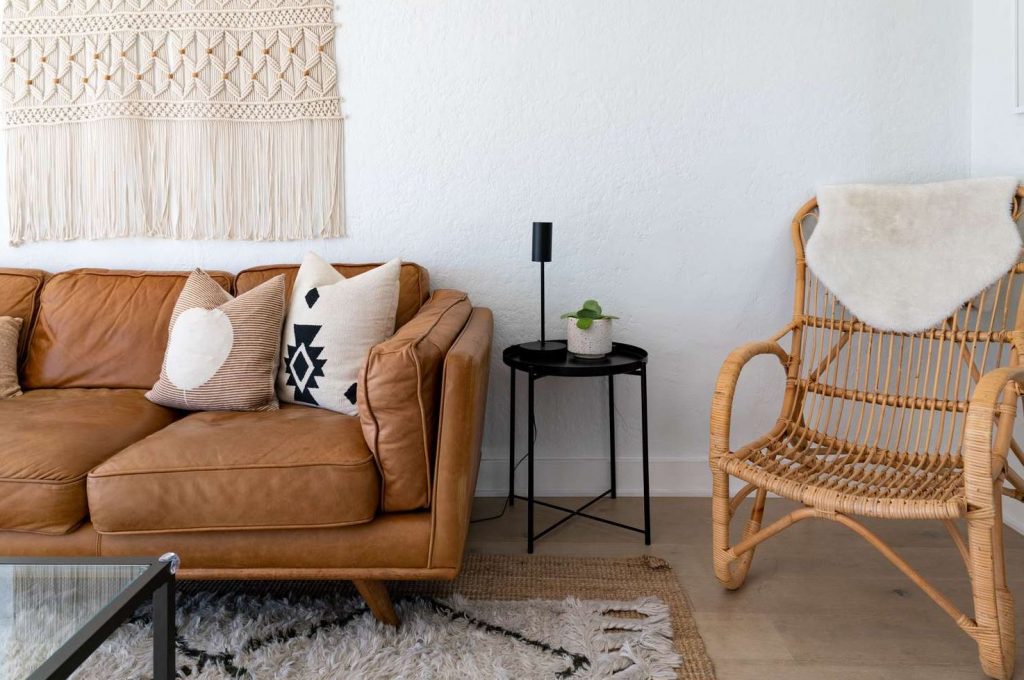 Subtle boho decor ideas for your tiny house of small space