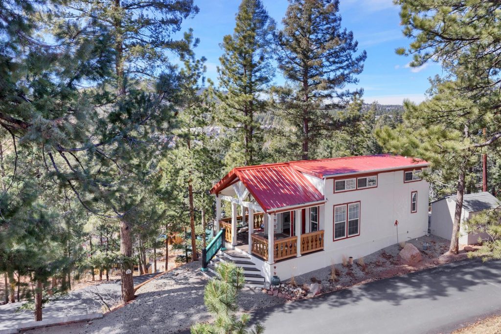 Peak View Park Tiny Home Communities in Colorado Springs 