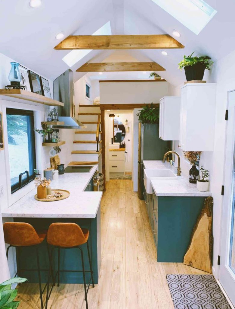 Small kitchen ideas for your tiny house 40