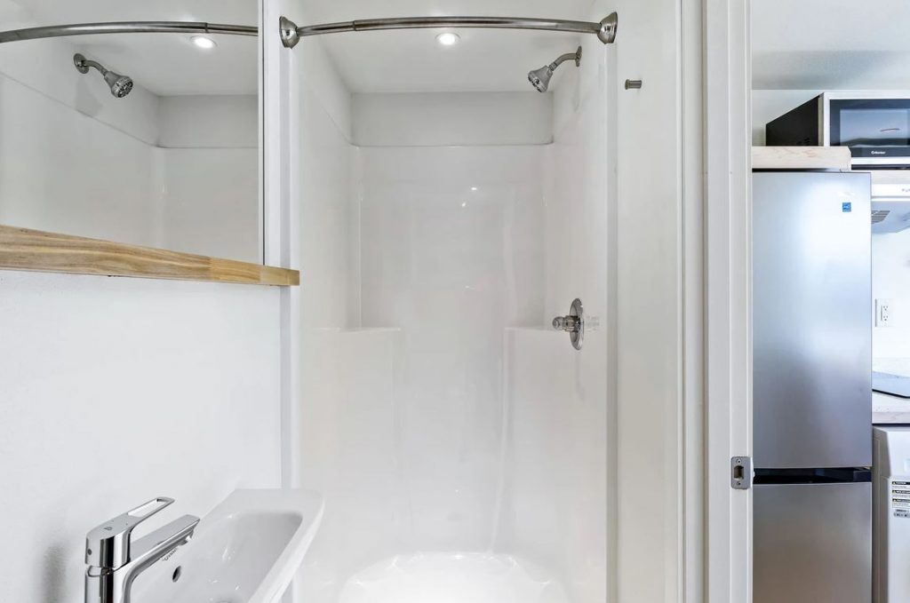 Tampa Bay Tiny House bathroom